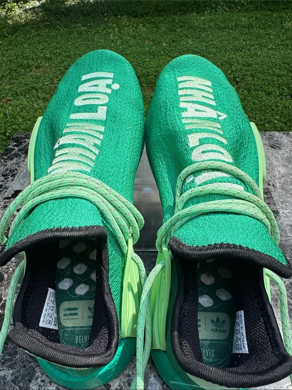 adidas Pharrell x NMD Human Race Hu Core Green Low Top GY0089 Size 10
